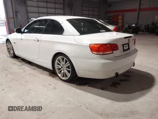 2010 BMW 3 Series 335i with VIN WBAWL7C53AP476444, listed as a IAAI auction lot 41384815 with 138,601 mi miles. Bid and sale history available at carsss.com. Image 3.