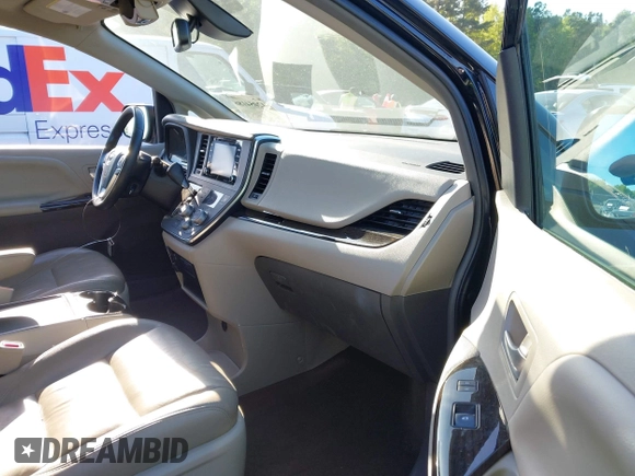 2019 Toyota Sienna XLE Auto Access Seat с VIN 5TDYZ3DC7KS968515, выставлен на аукционе IAAI как лот 42054186 с пробегом 79 956 миль миль и . История ставок и продаж доступна на DreamBid. Изображение 5.