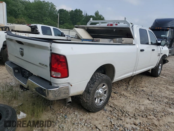 2017 Ram 2500 Tradesman z VIN 3C6UR5HJ6HG568513, wystawiony jako Copart lot #53139154 z przebiegiem 124 674 mil mil oraz Szkoda całkowita • Salvage title. Historia ofert i sprzedaży dostępna na DreamBid. Obrazek 3.