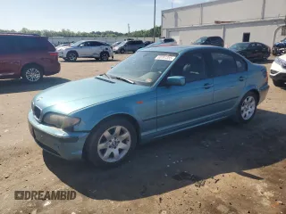 2005 BMW 3 Series 325i with VIN WBAEV33435KW17599, listed as a Copart auction lot 60297355 with 155,914 mi miles and Clean title. Bid and sale history available at DreamBid. Image 1.