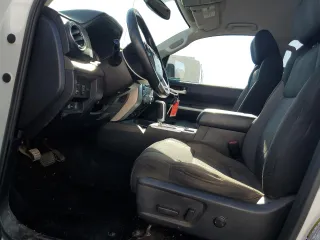 2017 Toyota Tundra 2WD SR with VIN 5TFTY5F16HX009503, listed as a Copart auction lot 84199964 with 119,255 mi miles and Salvage Title. Bid and sale history available at carsss.com. Image 7.