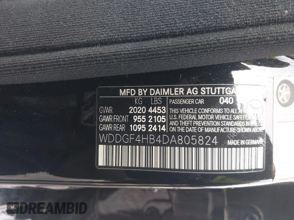2013 Mercedes-Benz C 250 Sport z VIN WDDGF4HB4DA805824, wystawiony jako IAAI lot #41885189 z przebiegiem 140 404 mil mil oraz . Historia ofert i sprzedaży dostępna na DreamBid. Obrazek 9.