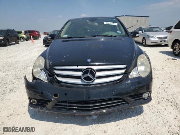 2008 Mercedes-Benz R-Class 3.5L with VIN 4JGCB65E78A081854, listed as a Copart auction lot 68652084 with 186,899 mi miles and Salvage Title. Bid and sale history available at carsss.com. Image 5.