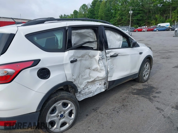 2018 Ford Escape S with VIN 1FMCU0F75JUC89890, listed as a IAAI auction lot 42475253 with 104,500 mi miles and . Bid and sale history available at DreamBid. Image 6.