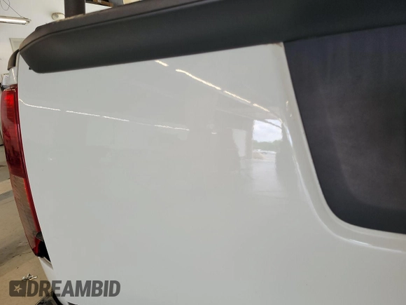 2018 Nissan Frontier Pro-4X with VIN 1N6AD0CWXJN762195, listed as a IAAI auction lot 42677692 with 136,820 mi miles and . Bid and sale history available at DreamBid. Image 36.