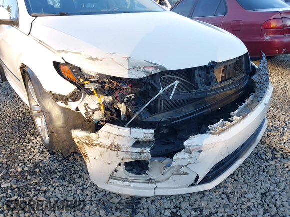 2014 Volkswagen CC Sport with VIN WVWAP7AN1EE540051, listed as a IAAI auction lot 41381933 with 54,896 mi miles. Bid and sale history available at carsss.com. Image 6.