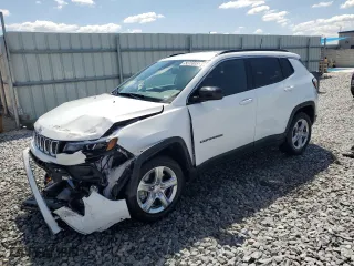 2024 Jeep Compass Latitude with VIN 3C4NJDBN0RT606644, listed as a Copart auction lot 52493185 with 23,710 mi miles and Clean Title. Bid and sale history available at carsss.com. Image 1.