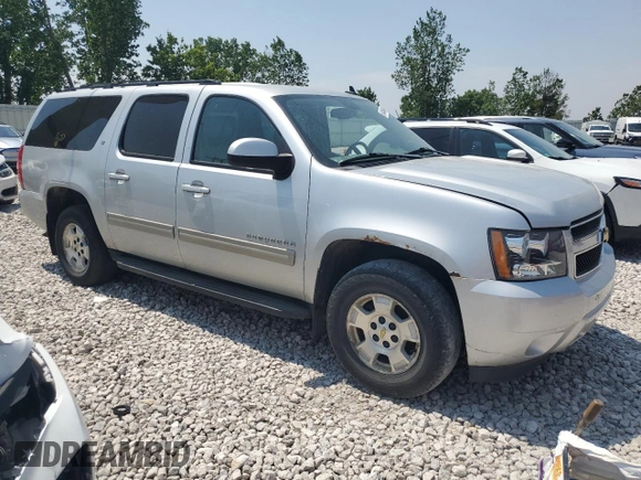 2012 Chevrolet Suburban LT z VIN 1GNSKJE73CR271477, wystawiony jako Copart lot #60445445 z przebiegiem Nie podano mil oraz Czysty tytuł • Clean title. Historia ofert i sprzedaży dostępna na DreamBid. Obrazek 4.
