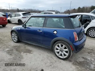2003 MINI Hardtop S with VIN WMWRE33423TD74010, listed as a Copart auction lot 45301055 with 81,331 mi miles and Clean Title. Bid and sale history available at DreamBid. Image 2.