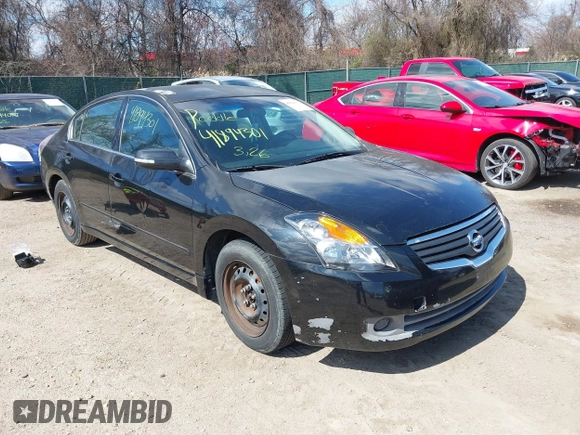 2007 Nissan Altima 2.5 S with VIN 1N4AL21E37C152581, listed as a IAAI auction lot 41894301 with 289,571 mi miles. Bid and sale history available at carsss.com. Image 1.