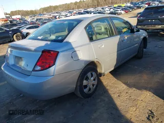 2005 Saturn ION ION 2 z VIN 1G8AJ52F55Z143541, wystawiony jako IAAI lot #41306652 z przebiegiem 233 840 mil mil oraz . Historia ofert i sprzedaży dostępna na DreamBid. Obrazek 4.