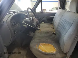 1992 Ford F-150 with VIN 1FTDF15Y0NLA76652, listed as a Copart auction lot 52479735 with 274,838 mi miles and Clean Title. Bid and sale history available at carsss.com. Image 7.