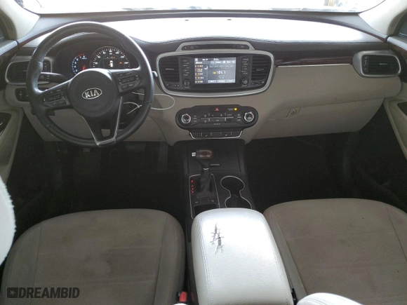 2017 Kia Sorento LX V6 with VIN 5XYPG4A55HG302482, listed as a Copart auction lot 50740195 with 135,652 mi miles and Salvage Title. Bid and sale history available at carsss.com. Image 8.