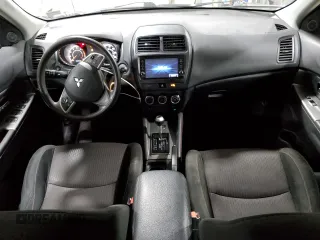 2018 Mitsubishi Outlander ES z VIN JA4AR3AU0JU018239, wystawiony jako Copart lot #50518885 z przebiegiem 128 351 mil mil oraz Szkoda całkowita • Salvage title. Historia ofert i sprzedaży dostępna na DreamBid. Obrazek 8.