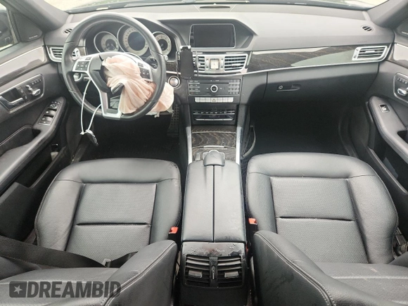 2016 Mercedes-Benz E 350 Luxury with VIN WDDHF8JB1GB276661, listed as a Copart auction lot 64076795 with 135,396 mi miles and Salvage title. Bid and sale history available at DreamBid. Image 8.