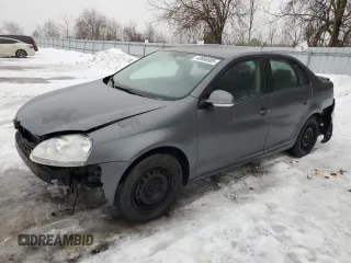 2007 Volkswagen Jetta z VIN 3VWRF31K07M200775, wystawiony jako Copart lot #43666985 z przebiegiem 259 955 mil mil oraz Szkoda całkowita • Salvage title. Historia ofert i sprzedaży dostępna na DreamBid. Obrazek 1.