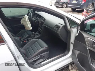 2020 Volkswagen GTI S с VIN 3VW5T7AU0LM007553, выставлен на аукционе IAAI как лот 42253158 с пробегом 69 148 миль миль и . История ставок и продаж доступна на DreamBid. Изображение 5.