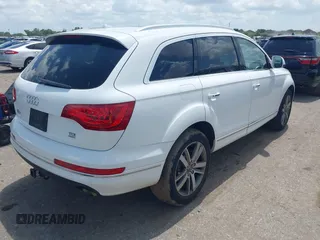 2011 Audi Q7 Prestige with VIN WA1VMAFE9BD002354, listed as a IAAI auction lot 42512776 with 149,246 mi miles and . Bid and sale history available at DreamBid. Image 4.