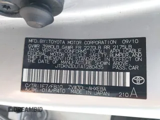 2010 Toyota Prius II z VIN JTDKN3DU1A1280435, wystawiony jako IAAI lot #42358985 z przebiegiem 307 647 mil mil oraz . Historia ofert i sprzedaży dostępna na DreamBid. Obrazek 9.