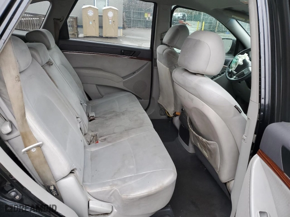 2011 Hyundai Veracruz GLS with VIN KM8NU4CCXBU163852, listed as a Copart auction lot 44753435 with 208,969 mi miles and Salvage Title. Bid and sale history available at carsss.com. Image 11.