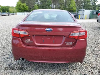 2015 Subaru Legacy 2.5i z VIN 4S3BNAA63F3017174, wystawiony jako Copart lot #54704675 z przebiegiem 59 452 mil mil oraz Szkoda całkowita • Salvage title. Historia ofert i sprzedaży dostępna na DreamBid. Obrazek 6.
