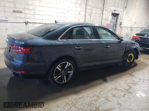 2018 Audi A4 Premium Plus z VIN WAUENAF46JA052930, wystawiony jako Copart lot #49940065 z przebiegiem 78 205 mil mil oraz Szkoda całkowita • Salvage title. Historia ofert i sprzedaży dostępna na DreamBid. Obrazek 3.