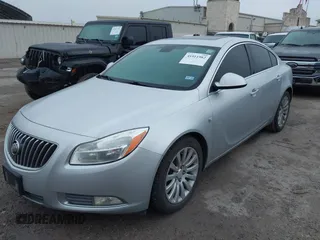 2011 Buick Regal CXL RL5 with VIN W04GT5GC1B1033048, listed as a IAAI auction lot 41911982 with 154,010 mi miles. Bid and sale history available at carsss.com. Image 2.