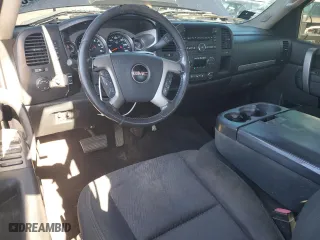 2011 GMC Sierra 2500HD SLE with VIN 1GT220CG7BZ216616, listed as a Copart auction lot 75283084 with 188,778 mi miles and Salvage Title. Bid and sale history available at carsss.com. Image 8.