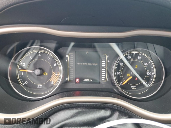 2015 Jeep Cherokee Latitude z VIN 1C4PJMCS5FW514819, wystawiony jako Copart lot #56662365 z przebiegiem 40 169 mil mil oraz Szkoda całkowita • Salvage title. Historia ofert i sprzedaży dostępna na DreamBid. Obrazek 9.