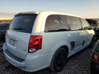 2020 Dodge Grand Caravan GT with VIN 2C4RDGEG2LR168839, listed as a Copart auction lot 82862074 with 127,395 mi miles and Salvage Title. Bid and sale history available at DreamBid. Image 3.