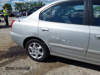 2006 Hyundai Elantra GLS z VIN KMHDN46D96U365570, wystawiony jako IAAI lot #42342350 z przebiegiem 29 365 mil mil oraz . Historia ofert i sprzedaży dostępna na DreamBid. Obrazek 6.