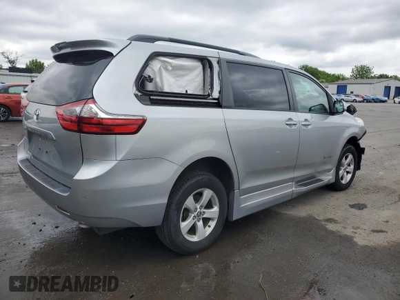 2020 Toyota Sienna LE Auto Access Seat с VIN 5TDKZ3DC8LS068472, выставлен на аукционе Copart как лот 58287195 с пробегом Не указан миль и Списание • Salvage title. История ставок и продаж доступна на DreamBid. Изображение 3.
