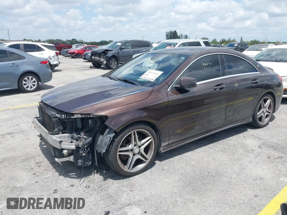 2014 Mercedes-Benz CLA 250 с VIN WDDSJ4EB5EN135496, выставлен на аукционе IAAI как лот 42073781 с пробегом 155 671 миль миль и . История ставок и продаж доступна на DreamBid. Изображение 21.
