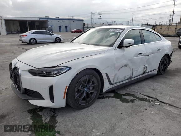 2024 BMW i4 eDrive35 z VIN WBY43AW05RFT14046, wystawiony jako Copart lot #54940645 z przebiegiem 6 456 mil mil oraz Szkoda całkowita • Salvage title. Historia ofert i sprzedaży dostępna na DreamBid. Obrazek 1.