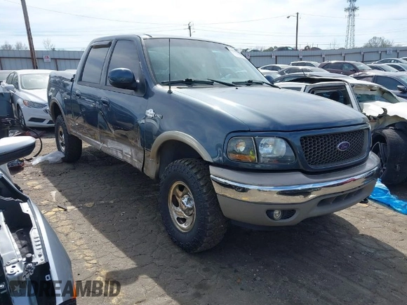 2003 Ford F-150 XLT with VIN 1FTRW08L33KB05743, listed as a IAAI auction lot 41828979 with 117,345 mi miles. Bid and sale history available at carsss.com. Image 1.