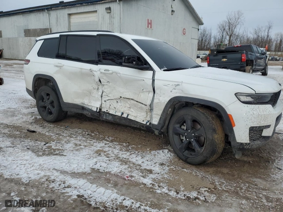 2024 Jeep Grand Cherokee L Altitude with VIN 1C4RJKAG6R8514400, listed as a Copart auction lot 42676965 with 21,658 mi miles and Salvage Title. Bid and sale history available at carsss.com. Image 4.