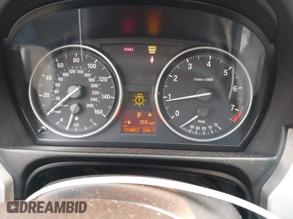 2011 BMW 3 Series 328i with VIN WBAPH5G55BNM71408, listed as a IAAI auction lot 41291450 with 169,483 mi miles and . Bid and sale history available at carsss.com. Image 7.