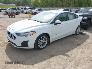 2019 Ford Fusion Hybrid SE with VIN 3FA6P0LU6KR267365, listed as a IAAI auction lot 42030525 with 95,401 mi miles. Bid and sale history available at carsss.com. Image 17.