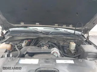 1999 Chevrolet Silverado 1500 LT with VIN 1GCEK19T1XE195509, listed as a IAAI auction lot 41994270 with 322,982 mi miles. Bid and sale history available at carsss.com. Image 10.