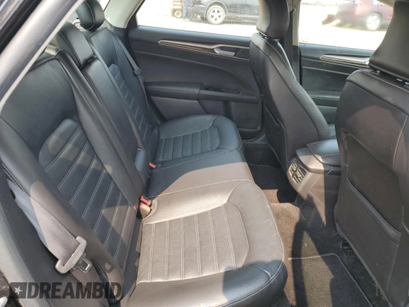 2015 Ford Fusion SE with VIN 3FA6P0HD7FR271455, listed as a Copart auction lot 60920955 with 227,885 mi miles and Clean title. Bid and sale history available at DreamBid. Image 10.