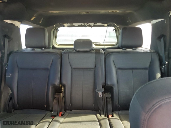2020 Ford Expedition XL with VIN 1FMJU1GT4LEA04084, listed as a Copart auction lot 82224344 with 101,644 mi miles and Clean Title. Bid and sale history available at carsss.com. Image 10.