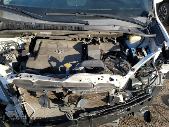 2016 Toyota Sienna Limited with VIN 5TDDK3DC3GS143212, listed as a Copart auction lot 85679694 with 150,340 mi miles and Salvage title. Bid and sale history available at DreamBid. Image 12.