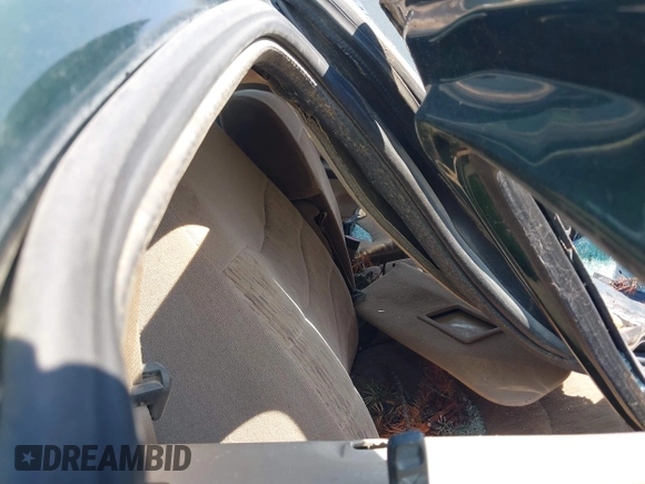 1999 Ford F-350 XL with VIN 1FTSW31F1XEA82149, listed as a IAAI auction lot 42411281 with 141,516 mi miles and . Bid and sale history available at DreamBid. Image 5.