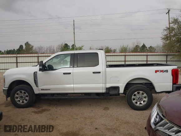2024 Ford Super Duty F-250 SRW XL with VIN 1FT7W2BT2RED57843, listed as a IAAI auction lot 41830230 with 36,877 mi miles. Bid and sale history available at carsss.com. Image 14.