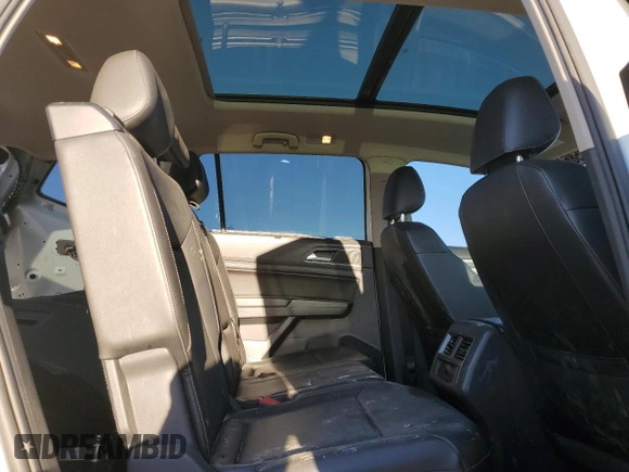 2018 Volkswagen Atlas SEL with VIN 1V2MR2CA8JC532893, listed as a Copart auction lot 42586405 with 87,683 mi miles and Non repairable. Bid and sale history available at DreamBid. Image 11.