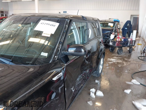 2017 Kia Soul with VIN KNDJN2A24H7438220, listed as a IAAI auction lot 41199480 with 75,265 mi miles. Bid and sale history available at carsss.com. Image 18.