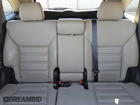 2018 Kia Sorento EX with VIN 5XYPH4A15JG347633, listed as a Copart auction lot 47610425 with 132,654 mi miles and Clean title. Bid and sale history available at DreamBid. Image 10.