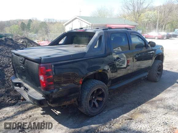 2011 Chevrolet Avalanche LS with VIN 3GNTKEE38BG141508, listed as a IAAI auction lot 42103252 with 107,997 mi miles and . Bid and sale history available at DreamBid. Image 4.
