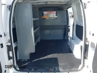 2021 Nissan NV200 S z VIN 3N6CM0KN7MK691520, wystawiony jako IAAI lot #41812490 z przebiegiem 74 859 mil mil oraz . Historia ofert i sprzedaży dostępna na DreamBid. Obrazek 8.