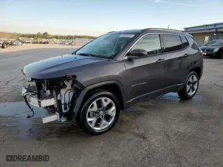 2019 Jeep Compass Limited with VIN 3C4NJCCB8KT675988, listed as a Copart auction lot 43600735 with 107,775 mi miles and Salvage Title. Bid and sale history available at carsss.com. Image 1.
